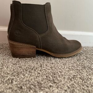 6.5 Timberland Chelsea boots